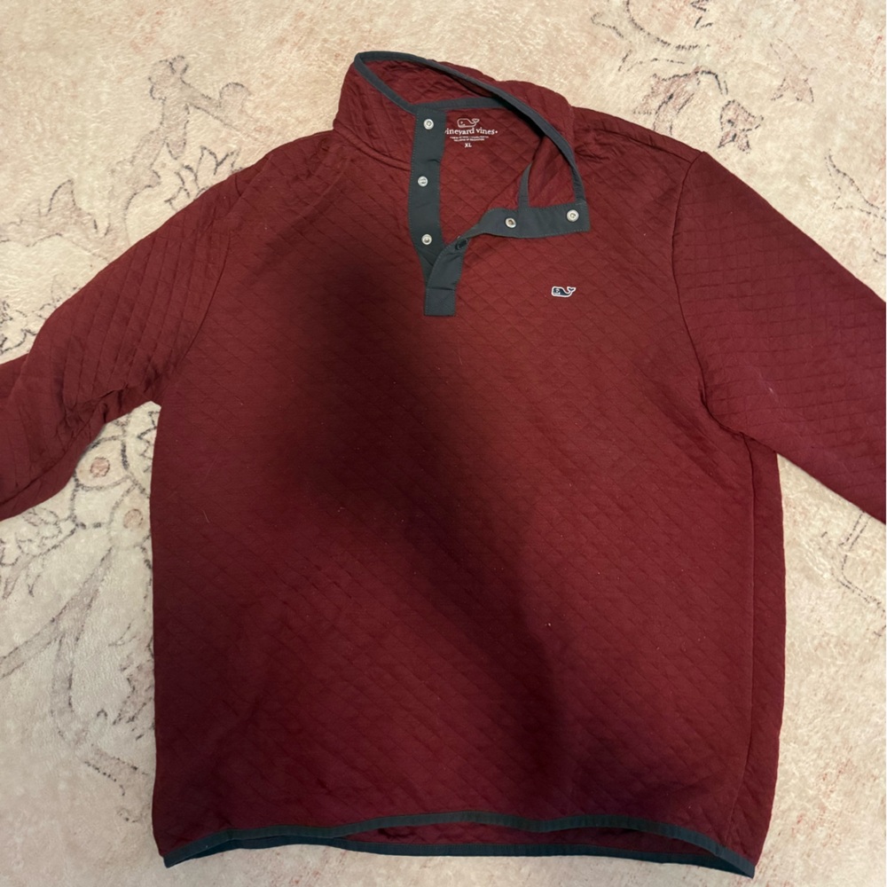 Vineyard Vines Burgundy Quilted Top